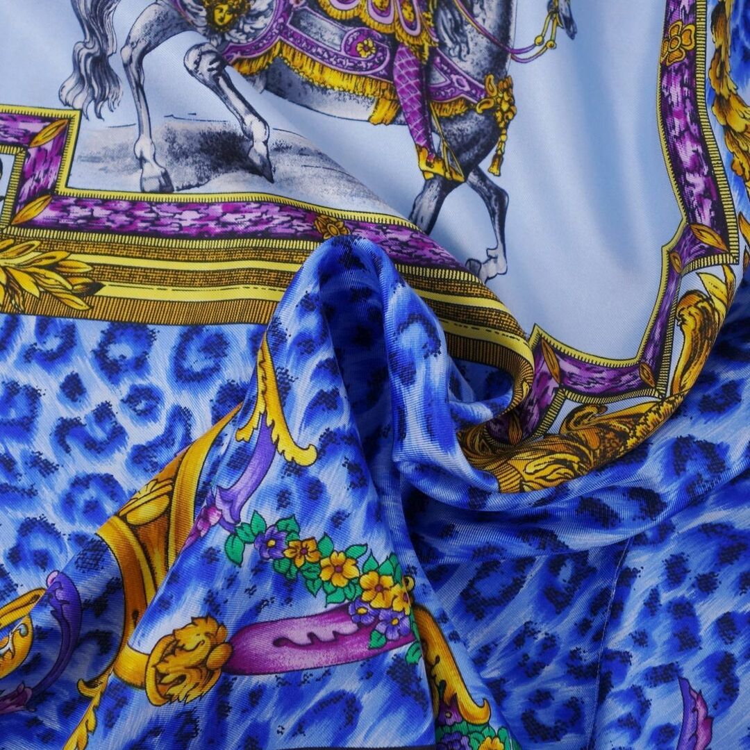 VERSACE(ヴェルサーチ)の美品 ジャンニヴェルサーチ GIANNI VERSACE シャツ レギュラーカラー 比翼仕立て ロングスリーブ 長袖 総柄 シルク トップス メンズ イタリア製 46(S相当) マルチカラー メンズのトップス(シャツ)の商品写真