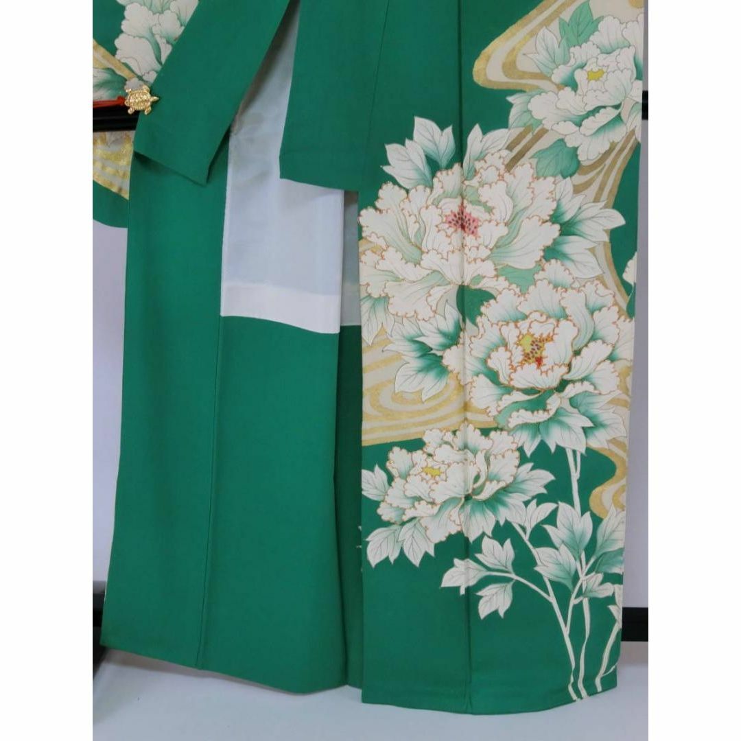 ＢＢアンティーク大きいサイズお仕立て上り正絹振袖グリーン地に花、渦模様　金糸刺繍 レディースの水着/浴衣(振袖)の商品写真