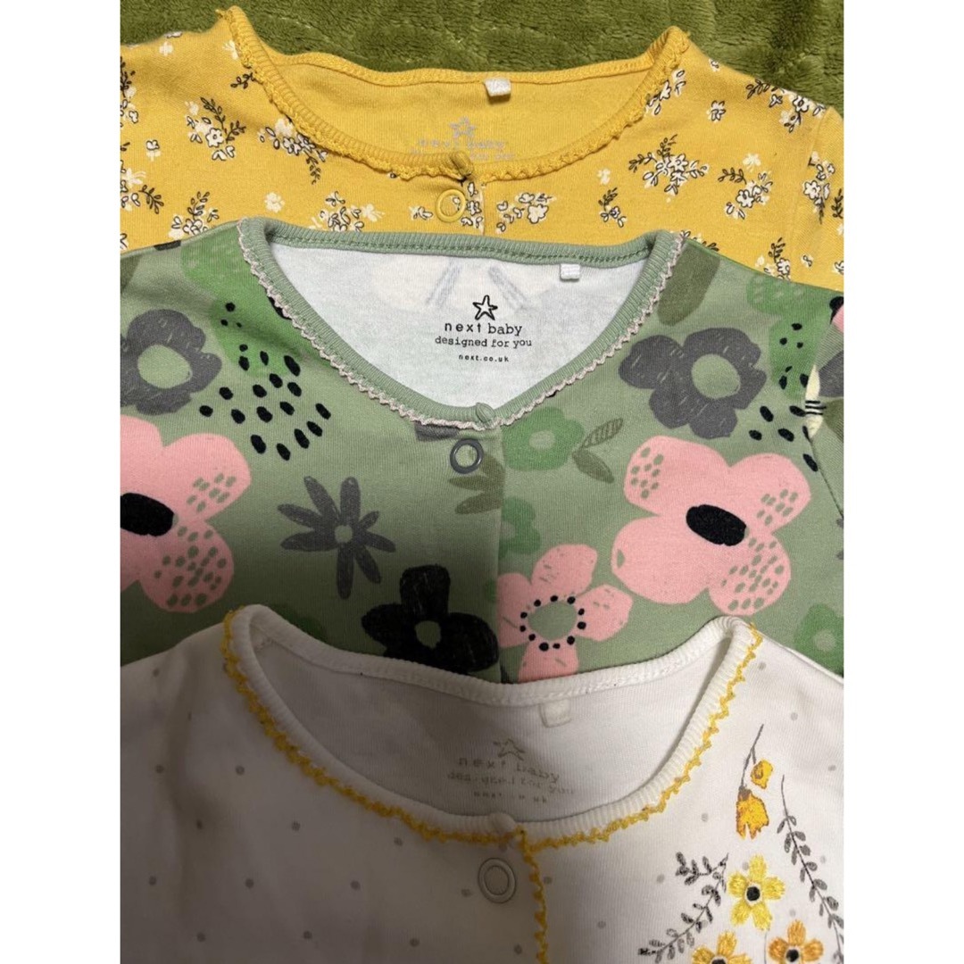 NEXT(ネクスト)の美品　next baby ネクストベイビー　足つきロンパース  ３着 キッズ/ベビー/マタニティのベビー服(~85cm)(ロンパース)の商品写真