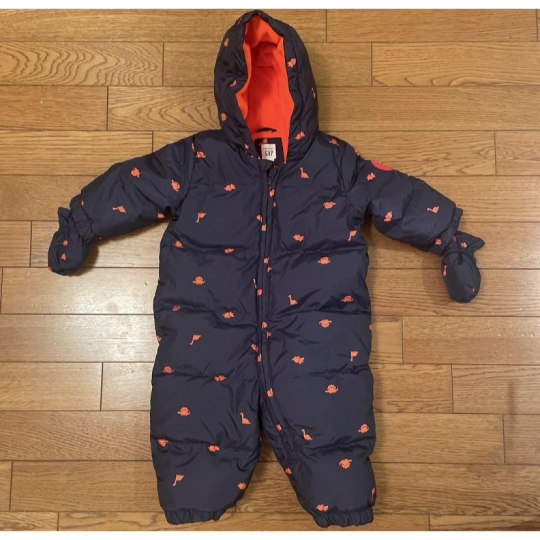 babyGAP(ベビーギャップ)のGAP baby カバーオール　ダウン　70 キッズ/ベビー/マタニティのベビー服(~85cm)(カバーオール)の商品写真