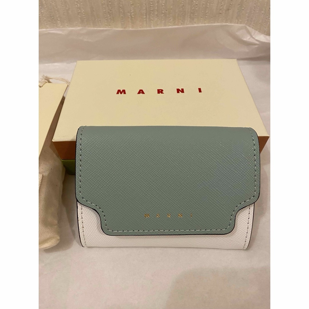 マルニ MARNI サフィアーノ コインケース　ブルー　ホワイト　グリーン