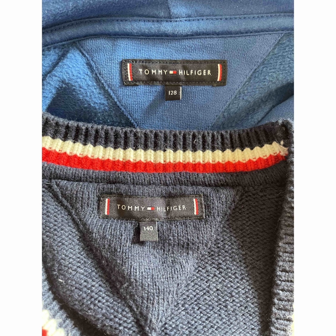 TOMMY HILFIGER(トミーヒルフィガー)のTOMMY HILFIGER トップス２点セット キッズ/ベビー/マタニティのキッズ服男の子用(90cm~)(カーディガン)の商品写真