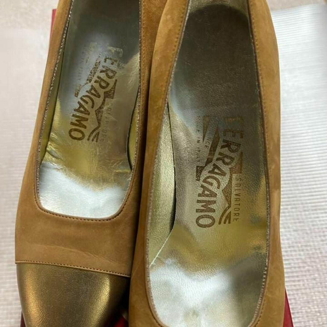 Salvatore Ferragamo - フェラガモ パンプス 6C約23.5cm薄茶 Salvatore Ferragamo - フェラガモ パンプス 6C約23.5cm薄茶