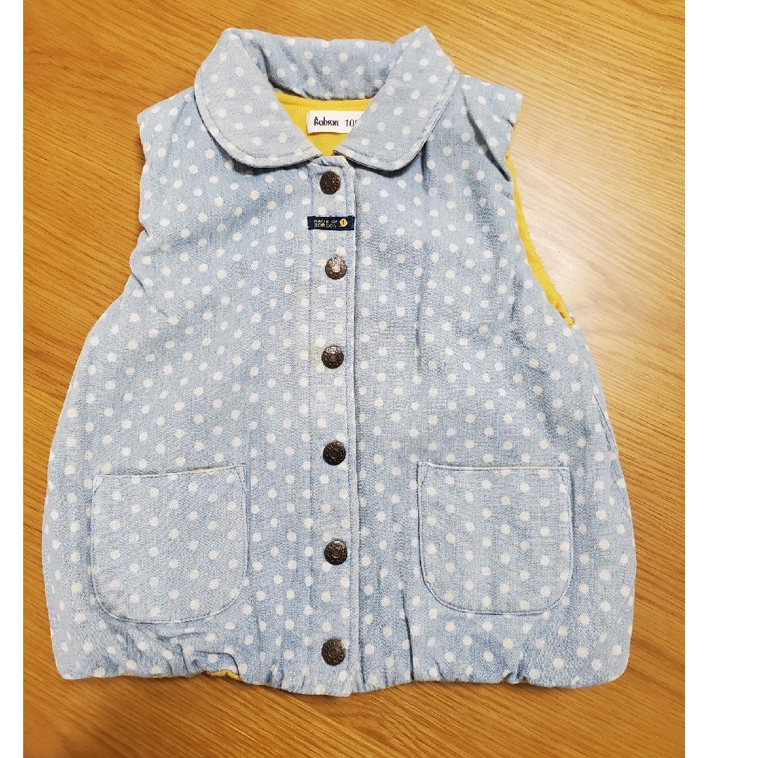 ベスト　100cm キッズ/ベビー/マタニティのキッズ服女の子用(90cm~)(ジャケット/上着)の商品写真