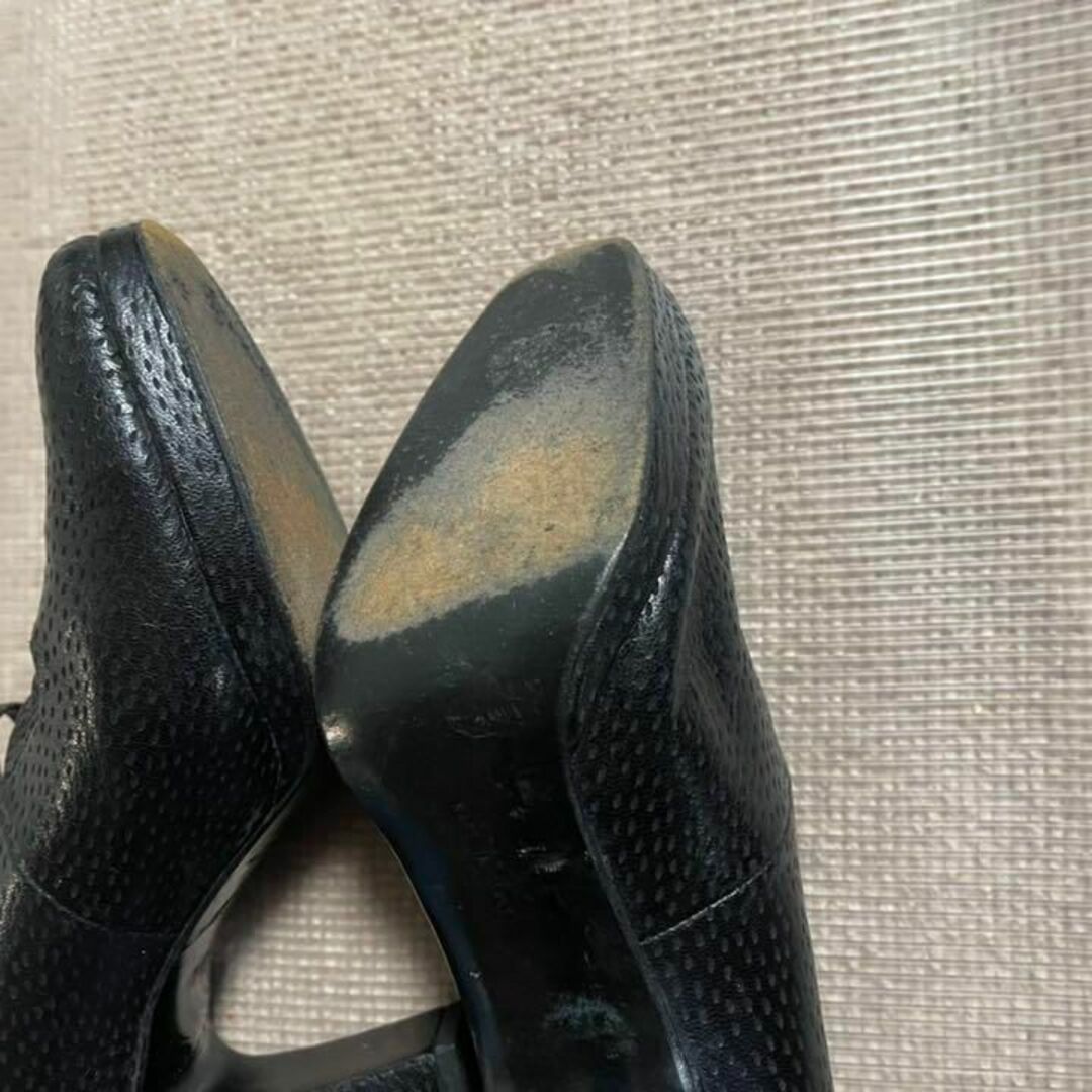Salvatore Ferragamo(サルヴァトーレフェラガモ)のフェラガモ　ハイヒールパンプス　黒6D約23~23.5cmブラックハイヒール靴 レディースの靴/シューズ(ハイヒール/パンプス)の商品写真
