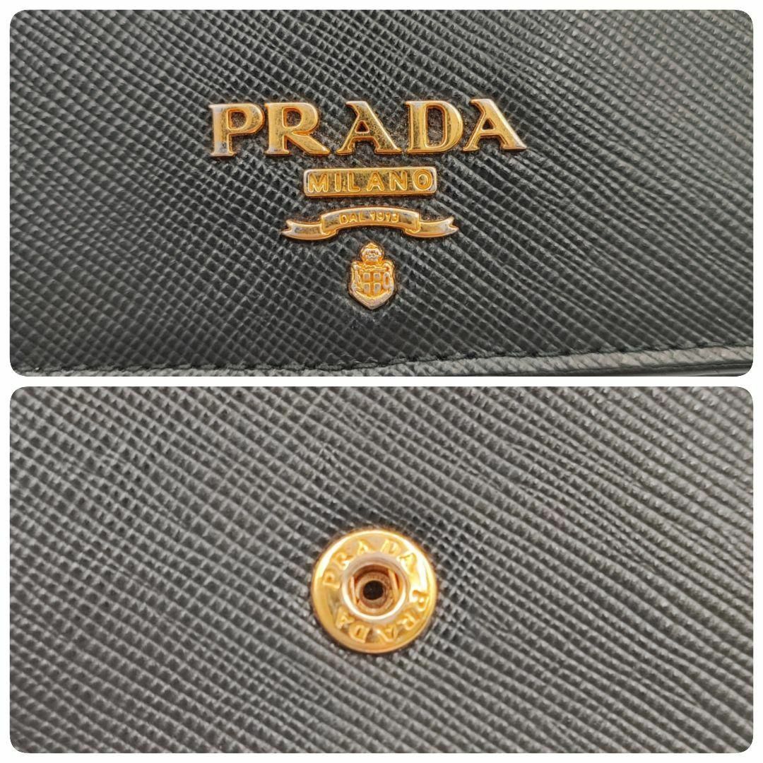 PRADA(プラダ)の外観美品✨PRADA ロゴ金具 カードケース 名刺入れ サフィアーノレザー 黒 レディースのファッション小物(名刺入れ/定期入れ)の商品写真