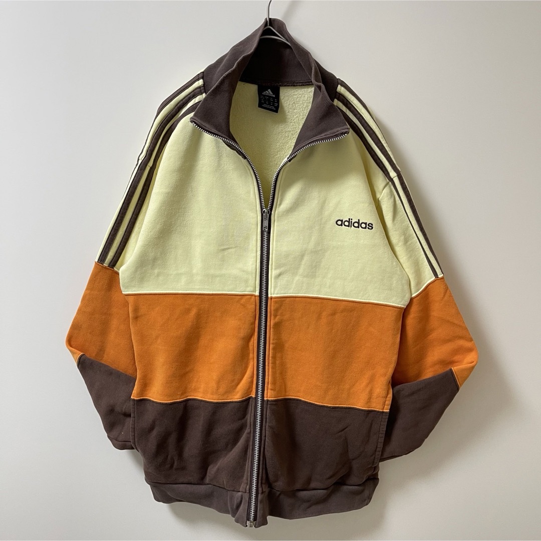 adidas - 90s】アディダス刺繍トラックジャケット古着ジャージ adidas - 90s】アディダス刺繍トラックジャケット古着ジャージ
