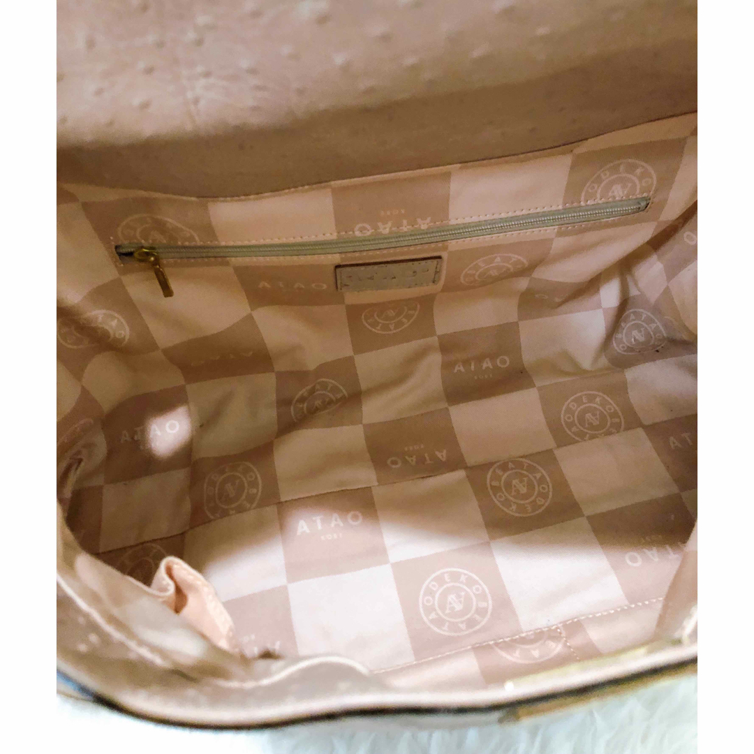 ATAO(アタオ)のATAO  ラボ　オーストリッチ　☆美品 レディースのバッグ(ショルダーバッグ)の商品写真