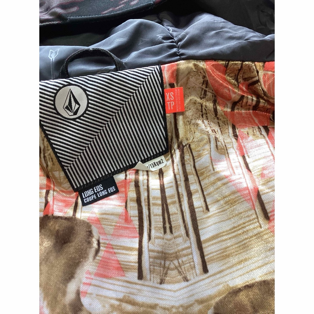 volcom(ボルコム)のVOLCOM レディースXSスノボウェアスキーウェア スポーツ/アウトドアのスノーボード(ウエア/装備)の商品写真