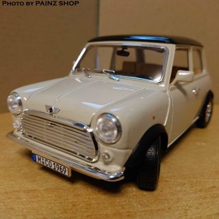 1/18 ミニクーパー Mini Cooper 1969 ダイキャスト製ブラーゴ(ミニカー)