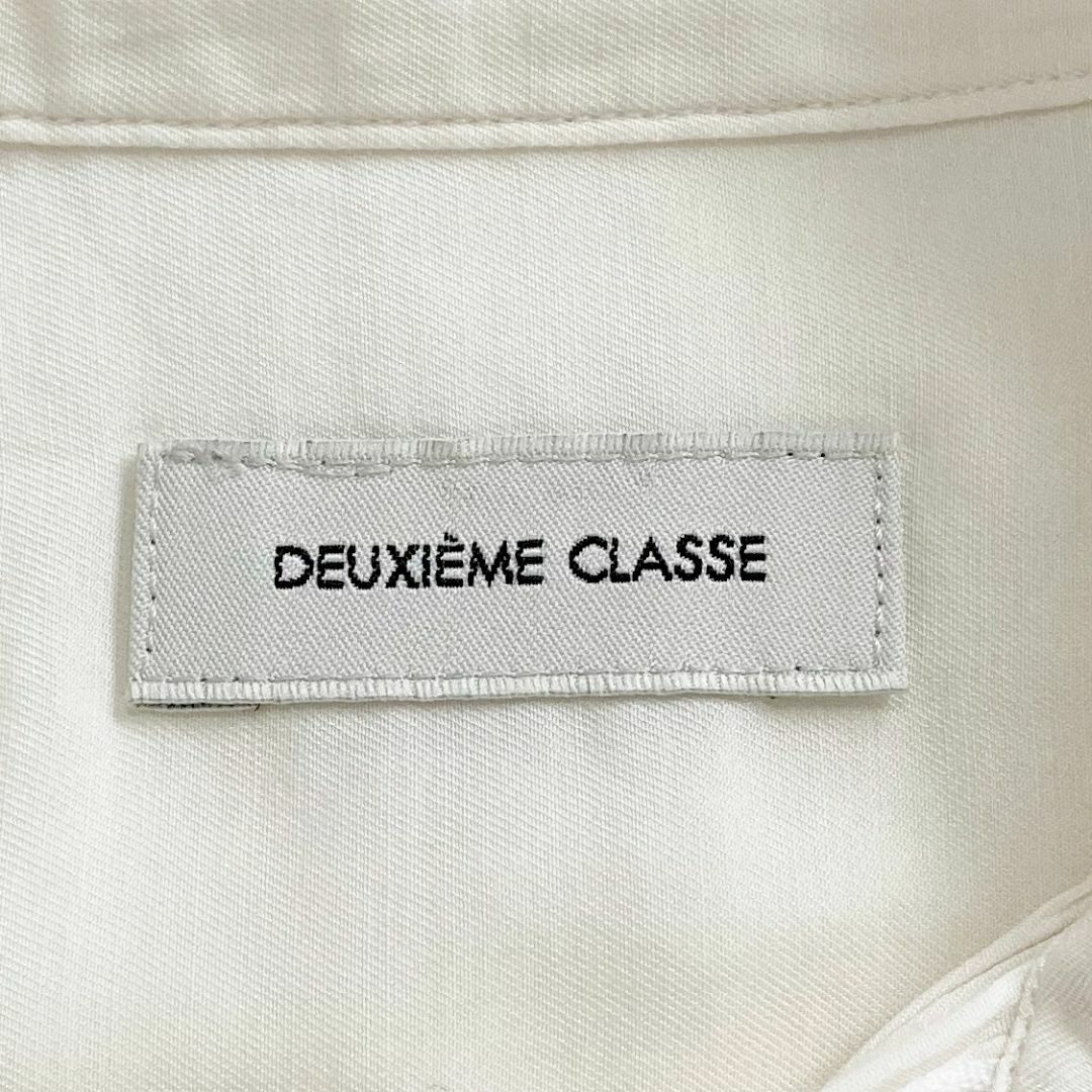 DEUXIEME CLASSE(ドゥーズィエムクラス)のDeuxieme Classe　　オフホワイト　　シルクブレンドギャザーブラウス レディースのトップス(シャツ/ブラウス(長袖/七分))の商品写真