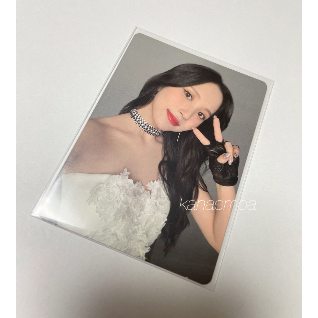 TWICE(トゥワイス)のMISAMO Masterpiece ラキドロ ミナ トレカ TWICE エンタメ/ホビーのタレントグッズ(アイドルグッズ)の商品写真