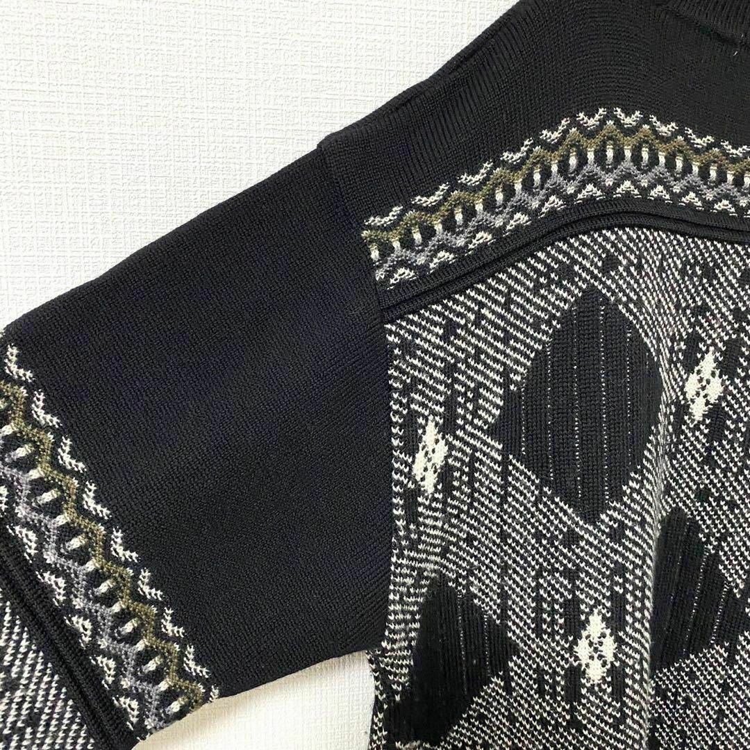 natuRAL vintage(ナチュラルヴィンテージ)のニット セーター タートルネック 太アーム アート 立体デザイン ウール メンズのトップス(ニット/セーター)の商品写真