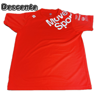 デサント(DESCENTE)のデサント　Tシャツ　スポーツウェア　L レッド　美品(Tシャツ/カットソー(半袖/袖なし))