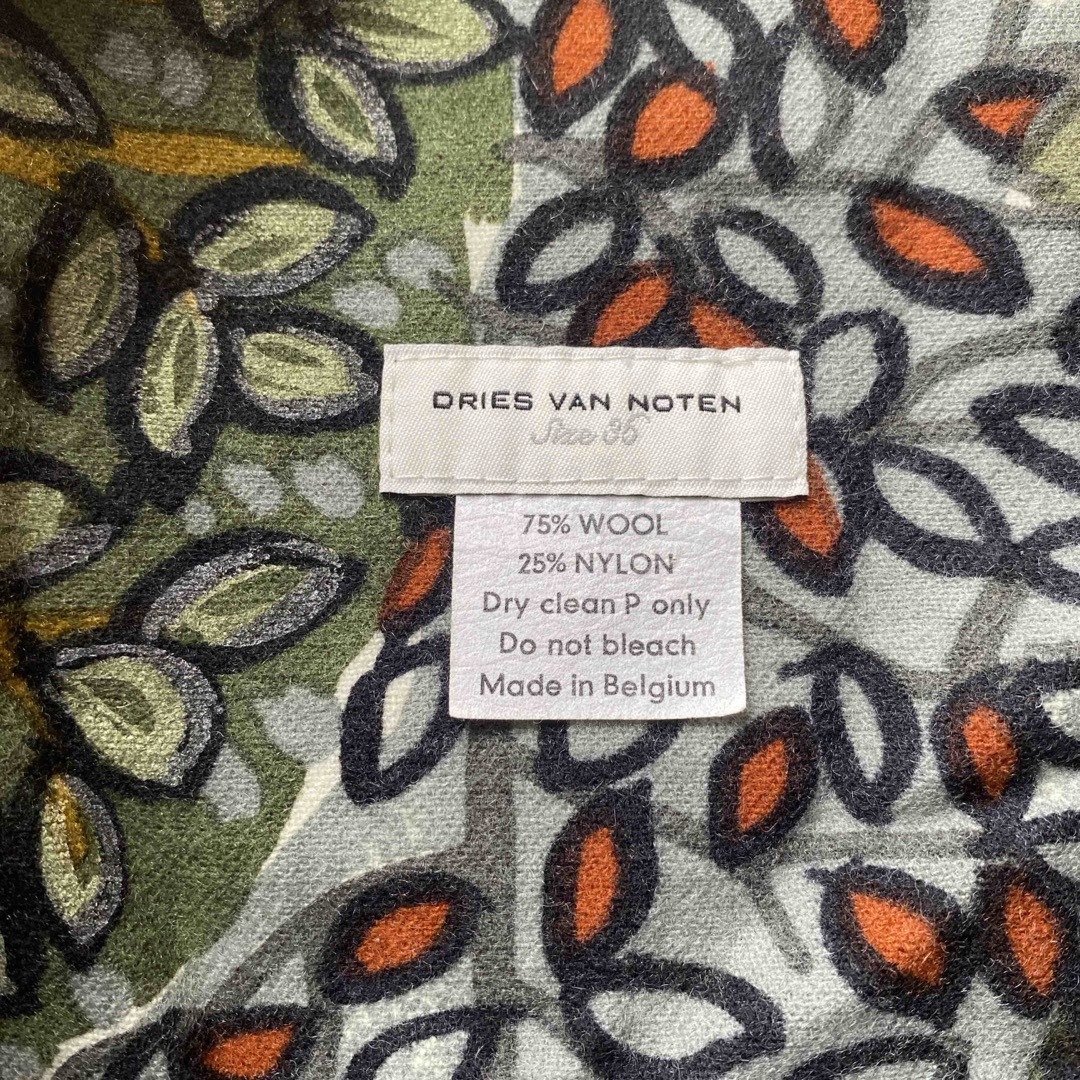 DRIES VAN NOTEN(ドリスヴァンノッテン)のドリスバンノッテン　スカート レディースのスカート(ひざ丈スカート)の商品写真