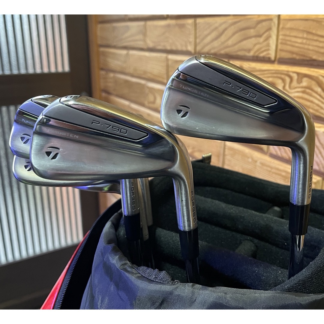 TaylorMade(テーラーメイド)のm様専用 P790 アイアン  2019  スポーツ/アウトドアのゴルフ(クラブ)の商品写真