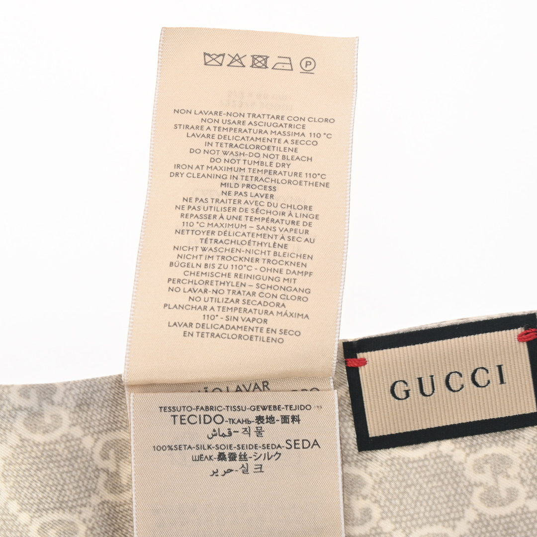 Gucci(グッチ)の中古 グッチ GUCCI ユニセックス スカーフ マルチカラー シルク100％ ハンドメイドのファッション小物(スカーフ)の商品写真