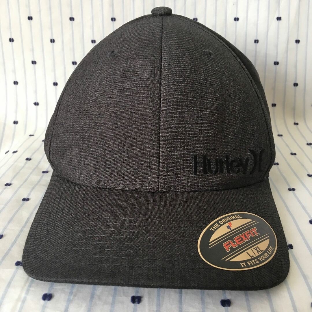 Hurley(ハーレー)のＨＵＲＬＥＹハーレーUS限定ロゴアイコン刺繍フレックスフィットキャップ帽子１点物 メンズの帽子(キャップ)の商品写真