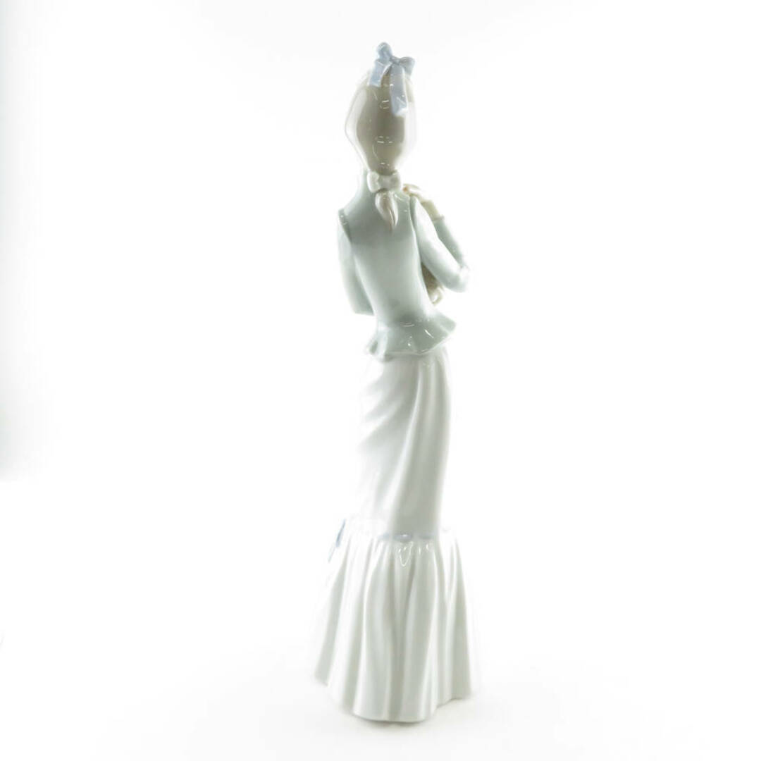 美品 LLADRO リヤドロ 4893「仔犬とお散歩」 フィギュリン 置物 美品 LLADRO リヤドロ 4893「仔犬とお散歩」 フィギュリン 置物