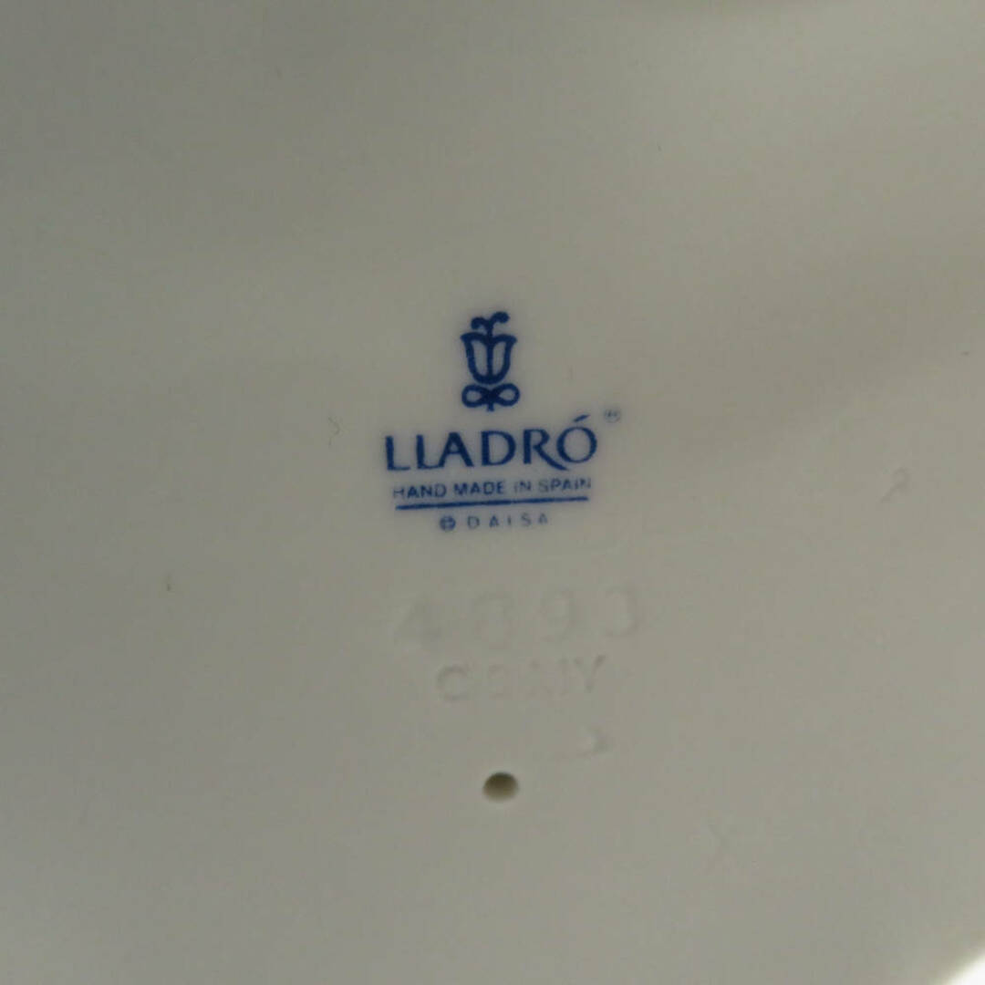 美品 LLADRO リヤドロ 4893「仔犬とお散歩」 フィギュリン 置物 美品 LLADRO リヤドロ 4893「仔犬とお散歩」 フィギュリン 置物
