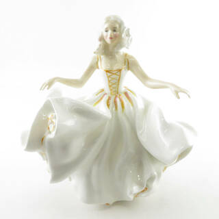 ロイヤルドルトン(Royal Doulton)の美品 ROYAL DOULTON ロイヤルドルトン Sweet Seventeen フィギュリン 置物 陶器人形 オブジェ インテリア SU5356X (置物)