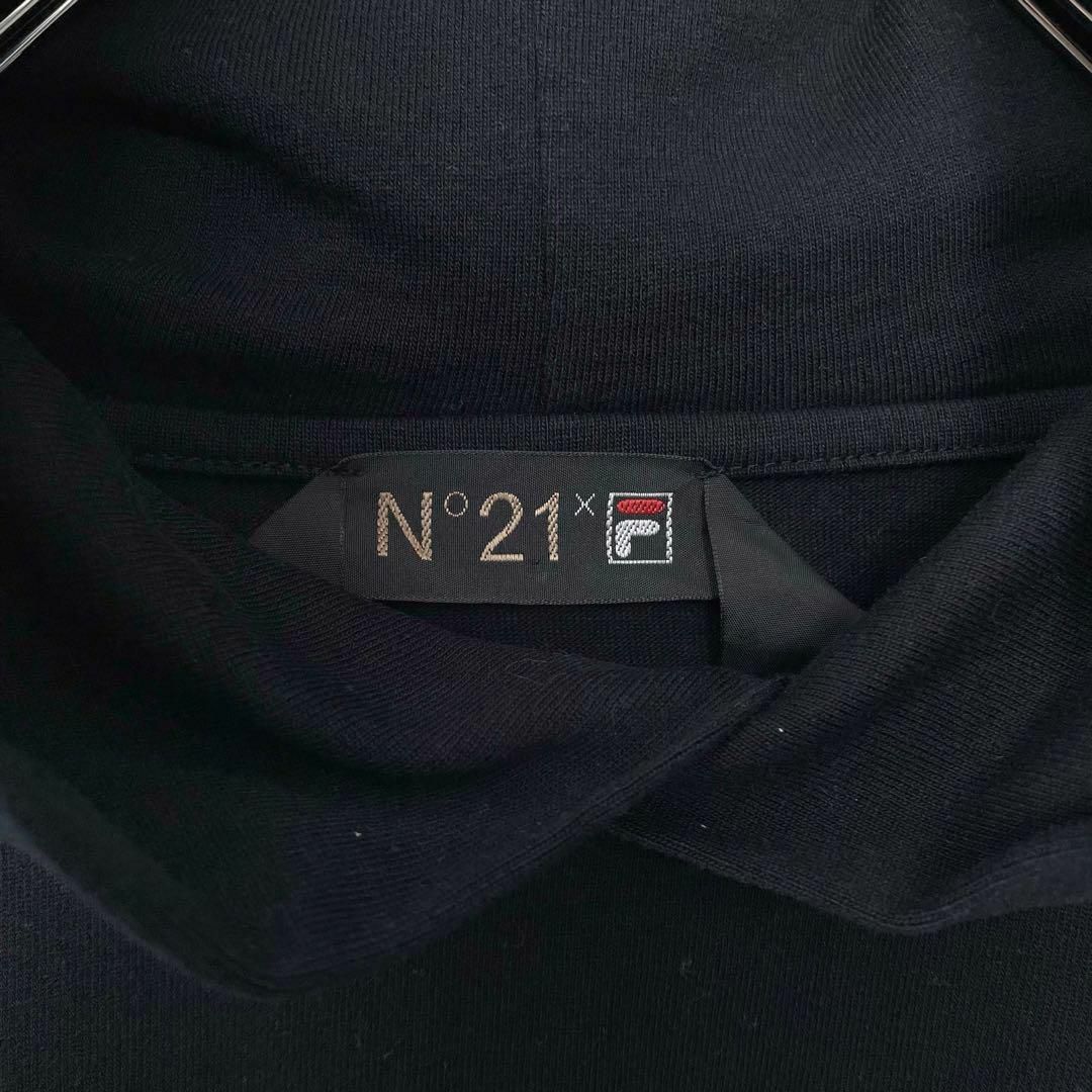 N°21 - ヌメロヴェントゥーノ Nº21 フィラ コラボ フーディ バイ N°21 - ヌメロヴェントゥーノ Nº21 フィラ コラボ フーディ バイ
