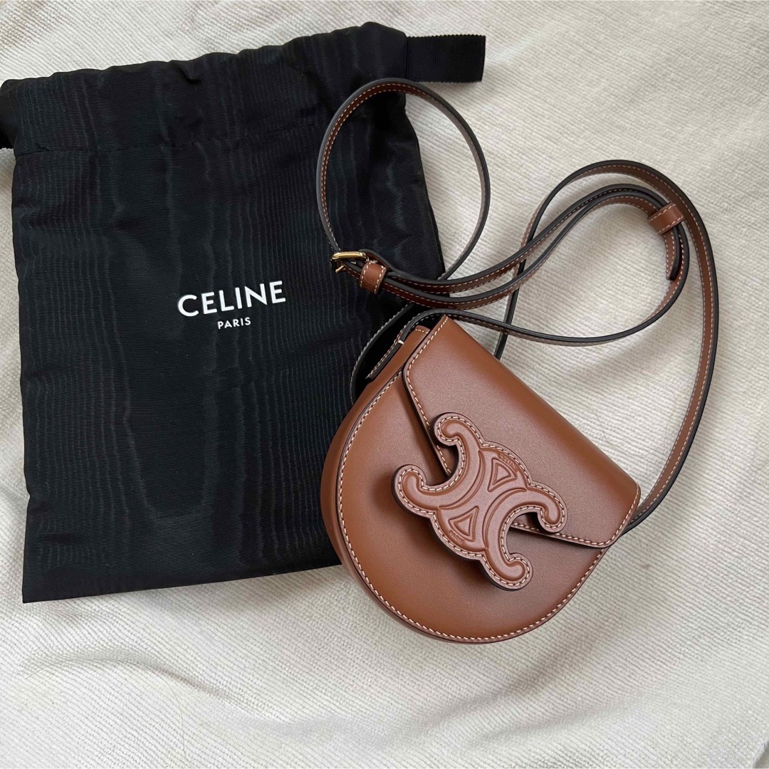 celine(セリーヌ)のCELINE ミニブザス レディースのバッグ(ショルダーバッグ)の商品写真