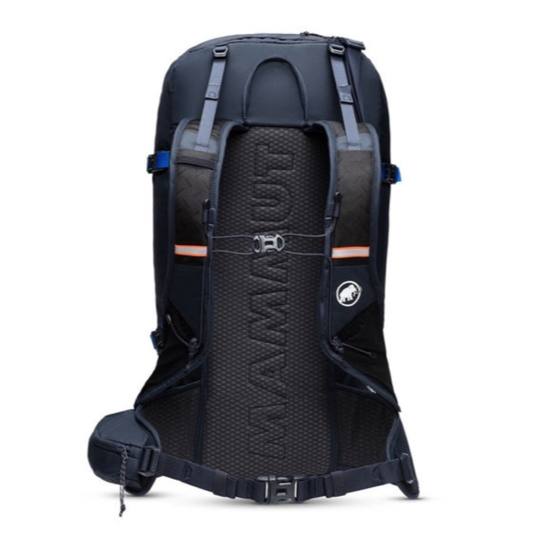 Mammut(マムート)のMAMMUT マムート バックパック エナジーST32 2560-00181新品 スポーツ/アウトドアのアウトドア(登山用品)の商品写真