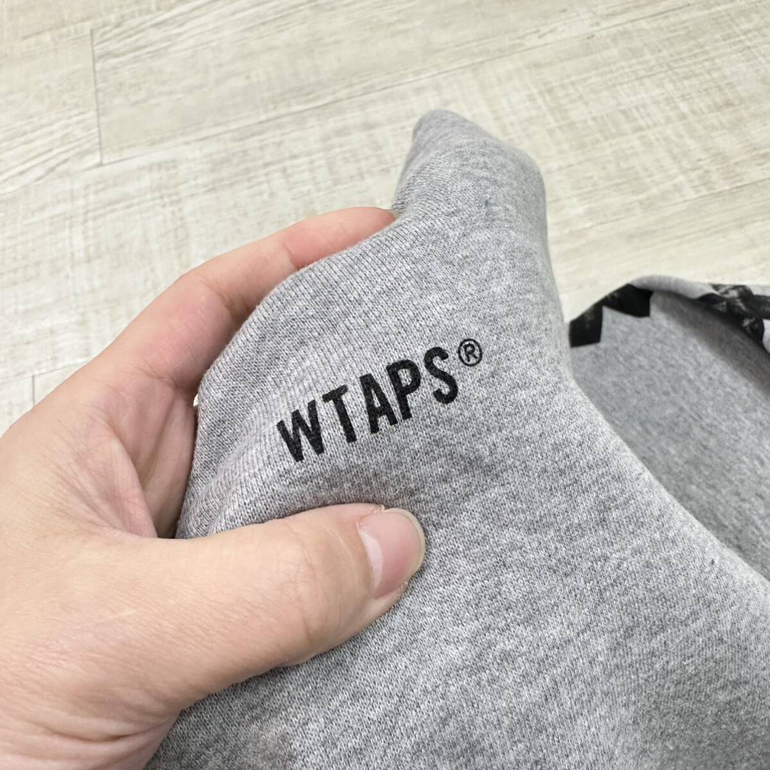 W)taps(ダブルタップス)の20aw 2020 WTAPS ロゴ プルオーバー フーディー パーカー XXL メンズのトップス(パーカー)の商品写真