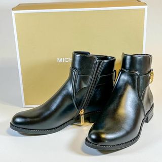 マイケルコース(Michael Kors)の極美品 MICHAEL KORS ショートブーツ CARMEN フラット 箱付(ブーツ)