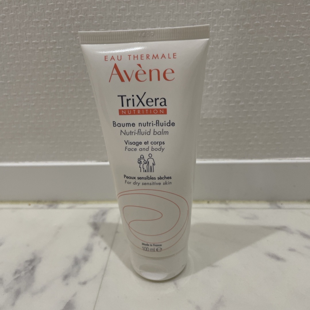 Avene(アベンヌ)のアベンヌ トリクセラNT フルイドクリーム(100ml) コスメ/美容のボディケア(ボディクリーム)の商品写真