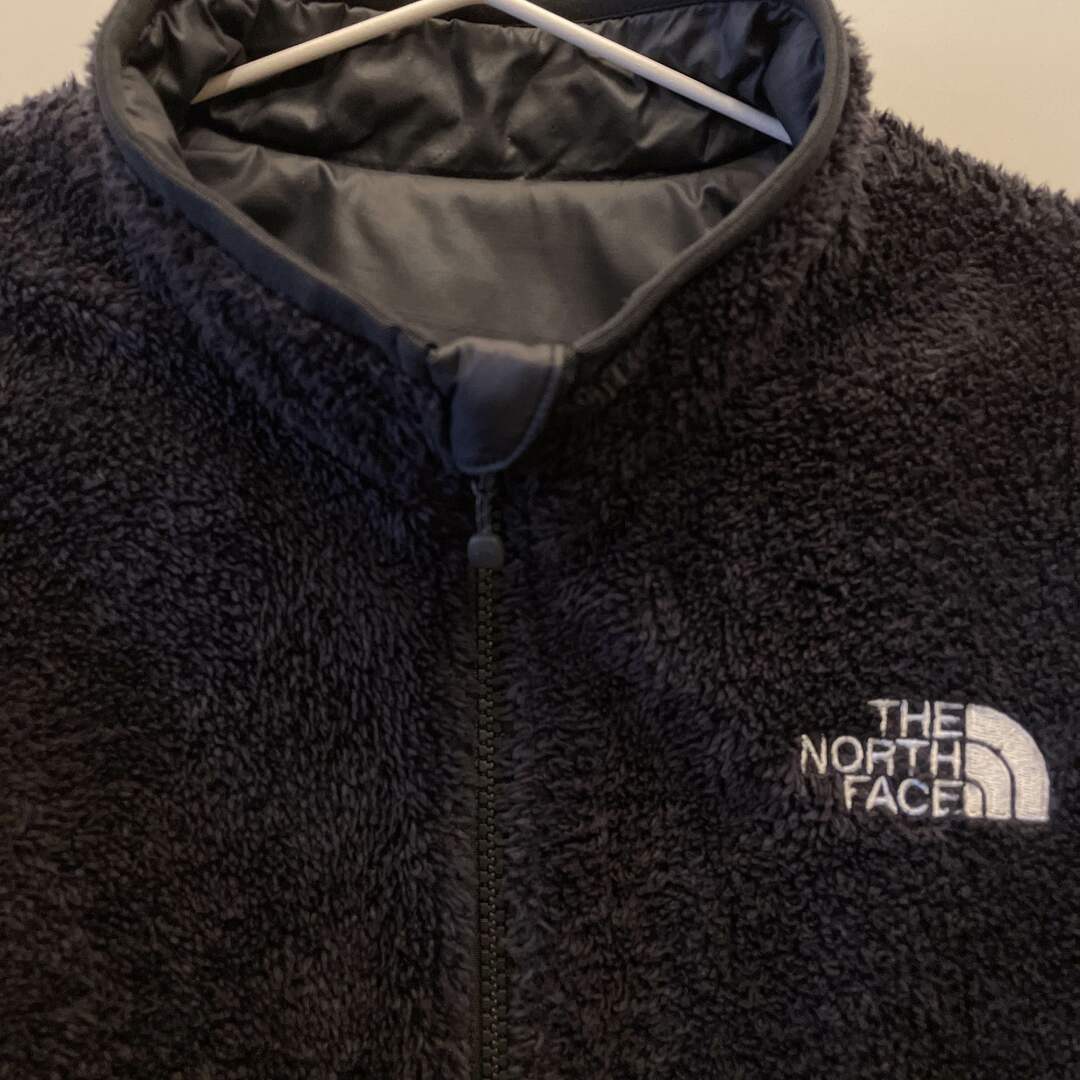 THE NORTH FACE(ザノースフェイス)の【150㎝】美品　ノースフェイス リバーシブルコージージャケット キッズ キッズ/ベビー/マタニティのキッズ服女の子用(90cm~)(ジャケット/上着)の商品写真