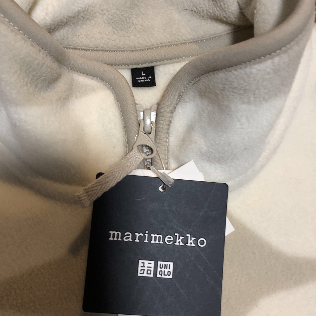 UNIQLO(ユニクロ)のUNIQLO×marimekko Lフリースジャケット【未使用】 レディースのジャケット/アウター(ナイロンジャケット)の商品写真