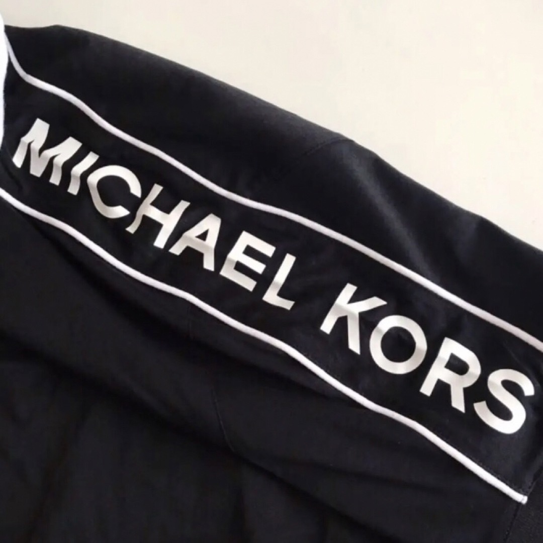 Michael Kors(マイケルコース)のレア 新品 マイケルコース USA ポロシャツ Tシャツ M 黒 メンズのトップス(ポロシャツ)の商品写真