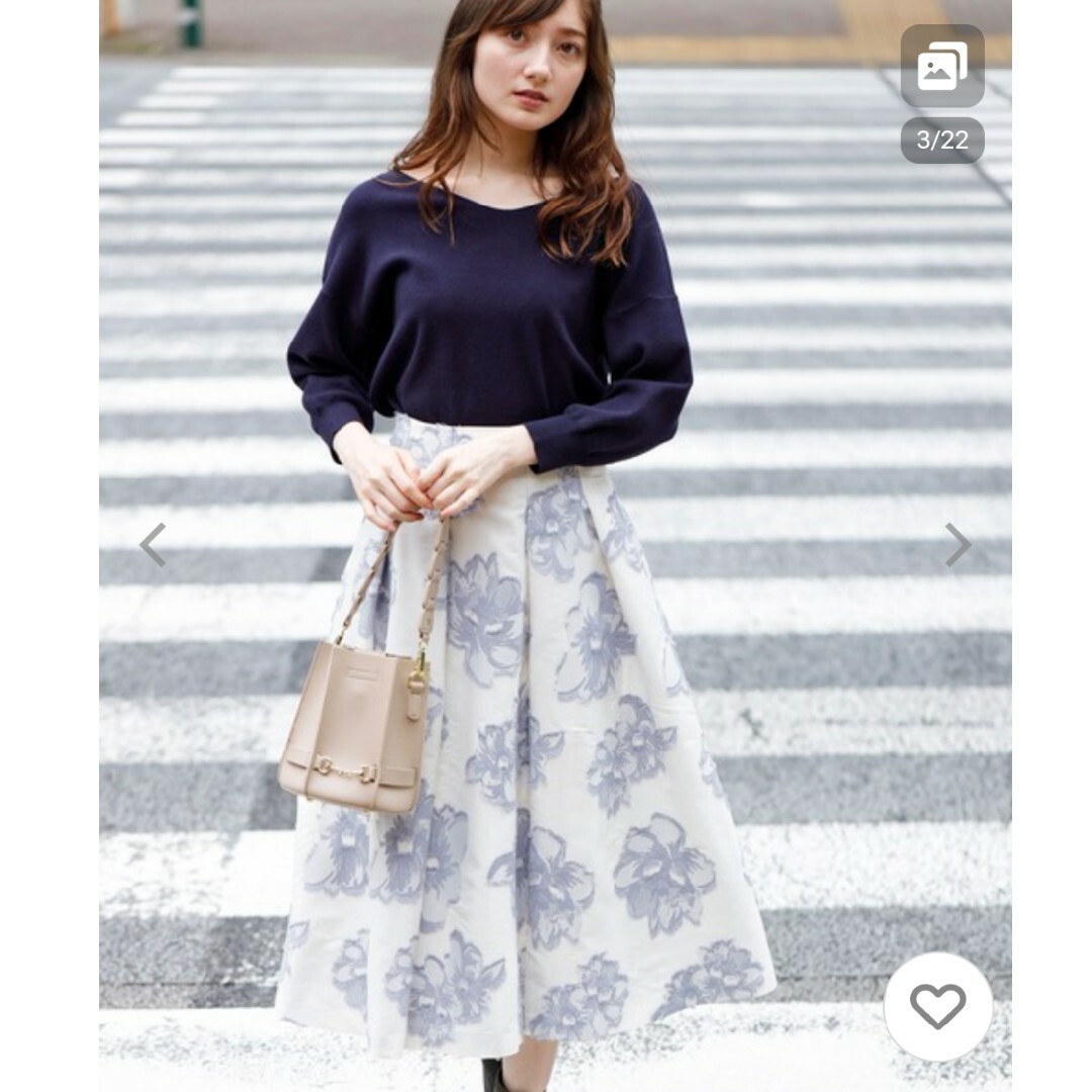 Noela(ノエラ)のジャガード大花スカート レディースのスカート(ひざ丈スカート)の商品写真