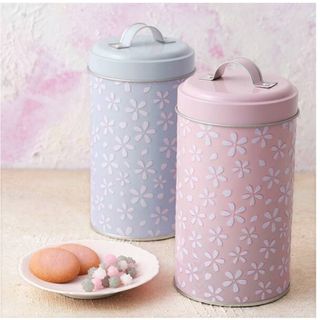 カルディ(KALDI)の【カルディ】 さくらキャニスター缶　 限定  桜 さくらピンク、ブルー2缶セット(容器)