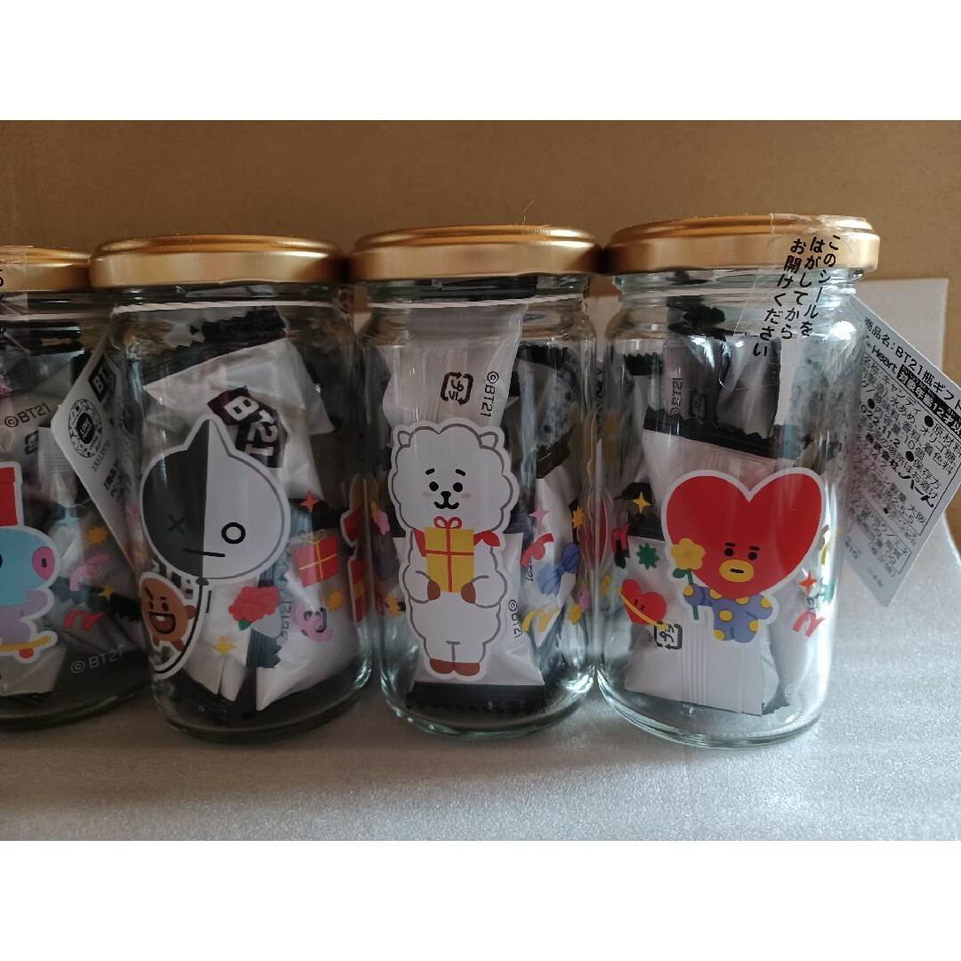 防弾少年団(BTS)(ボウダンショウネンダン)のBT21瓶 BTS エンタメ/ホビーのコレクション(その他)の商品写真