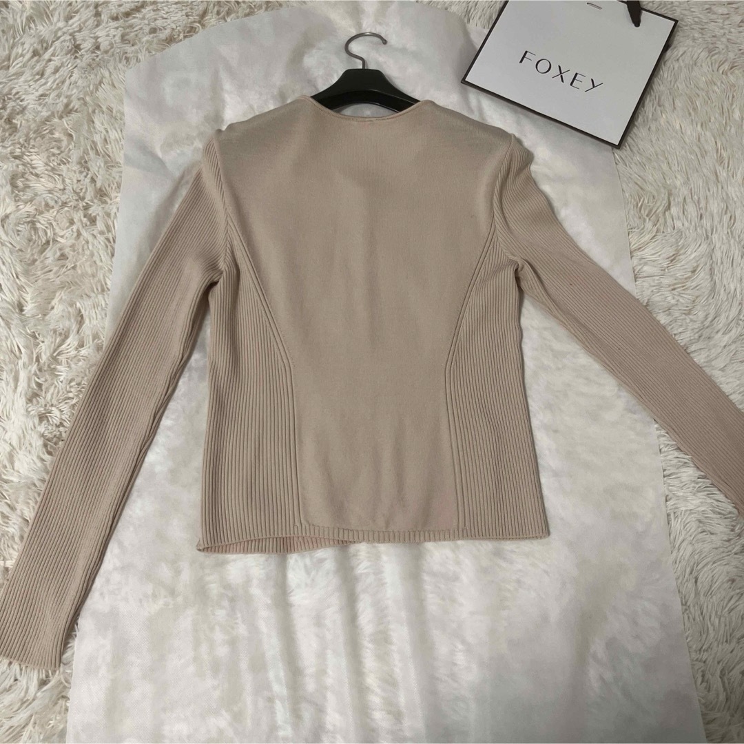 FOXEY(フォクシー)の最終価格　Foxey ♡ リブニットカーディガン レディースのトップス(カーディガン)の商品写真