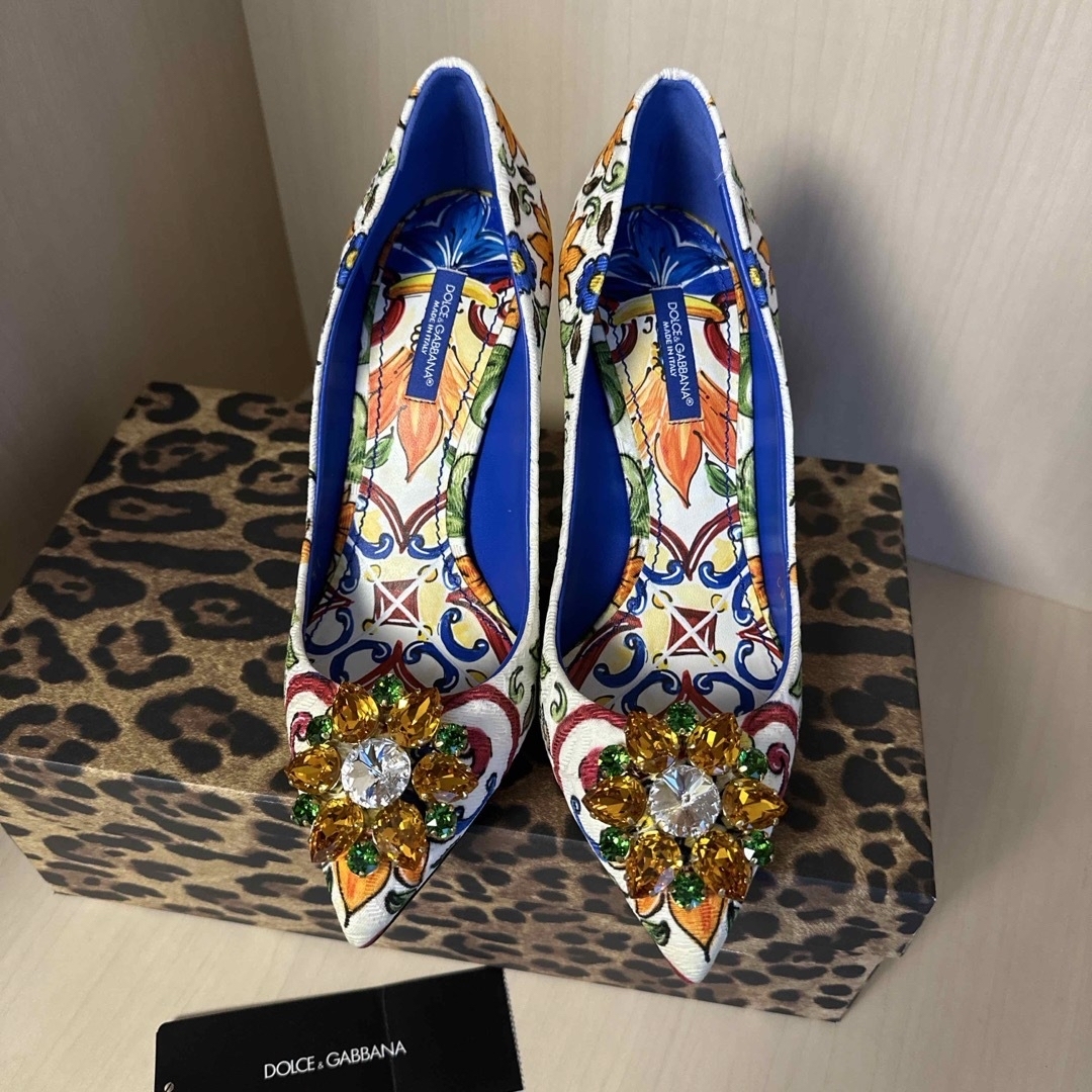 DOLCE&GABBANA - ドルチェアンドガッバーナ ビジューパンプス37 DOLCE&GABBANA - ドルチェアンドガッバーナ ビジューパンプス37