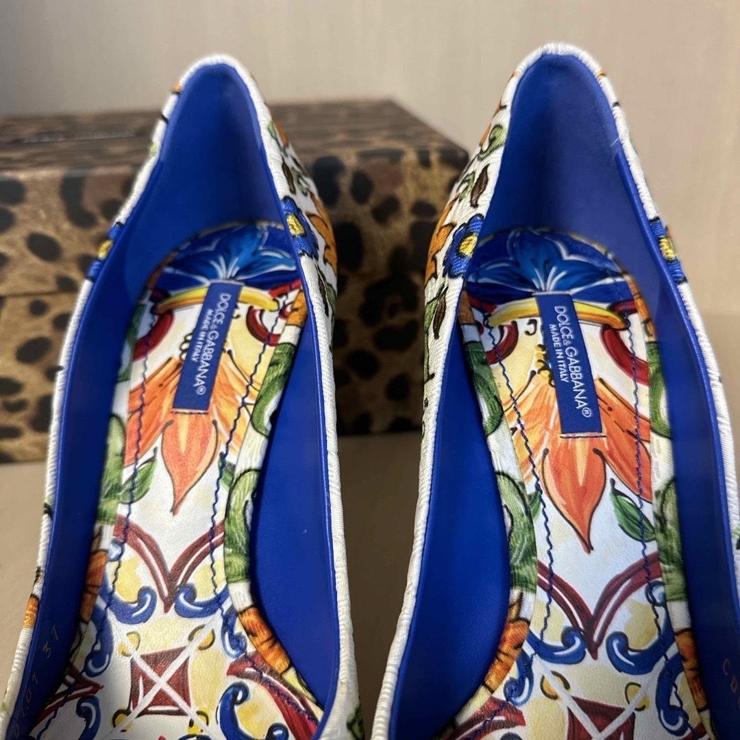 DOLCE&GABBANA - ドルチェアンドガッバーナ ビジューパンプス37 DOLCE&GABBANA - ドルチェアンドガッバーナ ビジューパンプス37