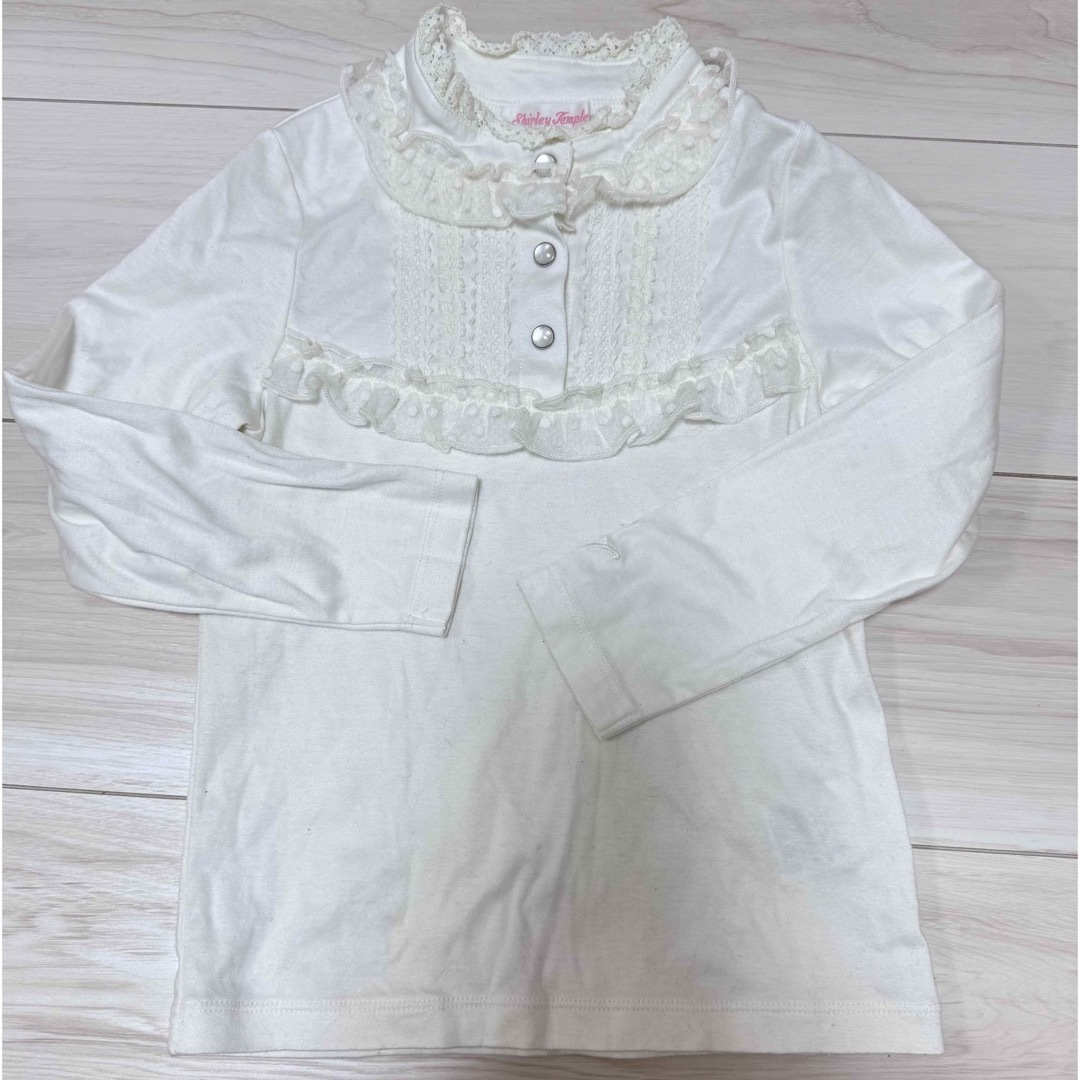 Shirley Temple(シャーリーテンプル)のカットソーブラウス110 キッズ/ベビー/マタニティのキッズ服女の子用(90cm~)(Tシャツ/カットソー)の商品写真