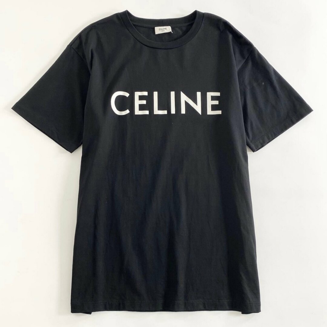 celine(セリーヌ)の55i27 《美品》 CELINE セリーヌ ロゴプリント Tシャツ XS ブラック メンズ 半袖 tee カットソーイタリア製 コットン メンズのトップス(Tシャツ/カットソー(半袖/袖なし))の商品写真