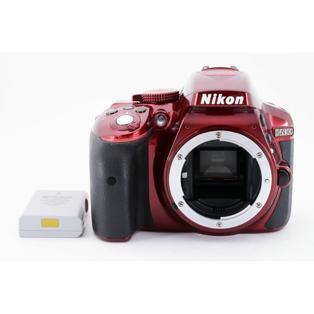 Nikon(ニコン)の14229 現状特価 Nikon D5300 ボディ 赤 難有品 ニコン 一眼 スマホ/家電/カメラのカメラ(デジタル一眼)の商品写真