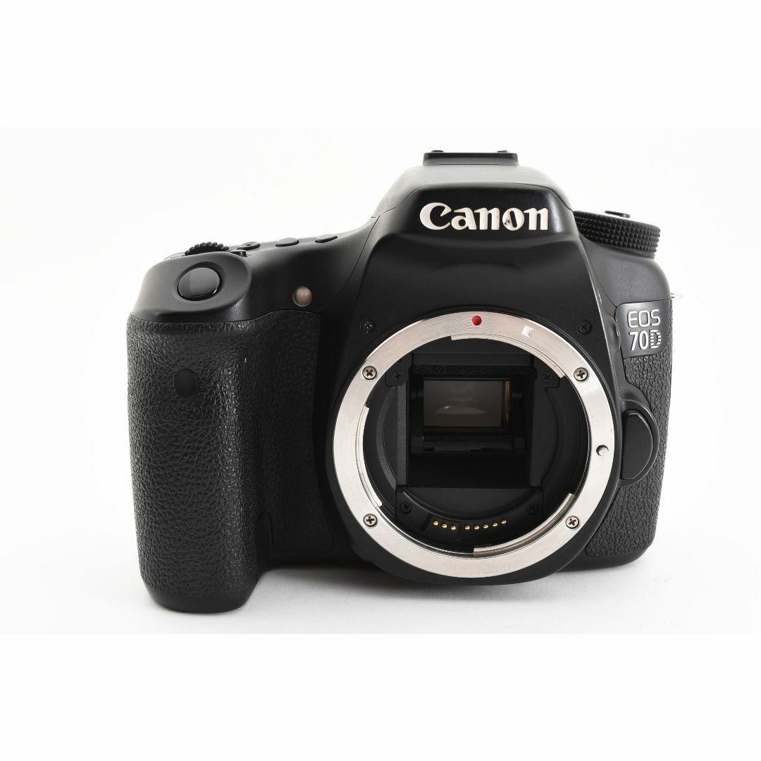Canon(キヤノン)の14230 超望遠手振れ補正 Canon EOS 70D レンズ3本セット スマホ/家電/カメラのカメラ(デジタル一眼)の商品写真