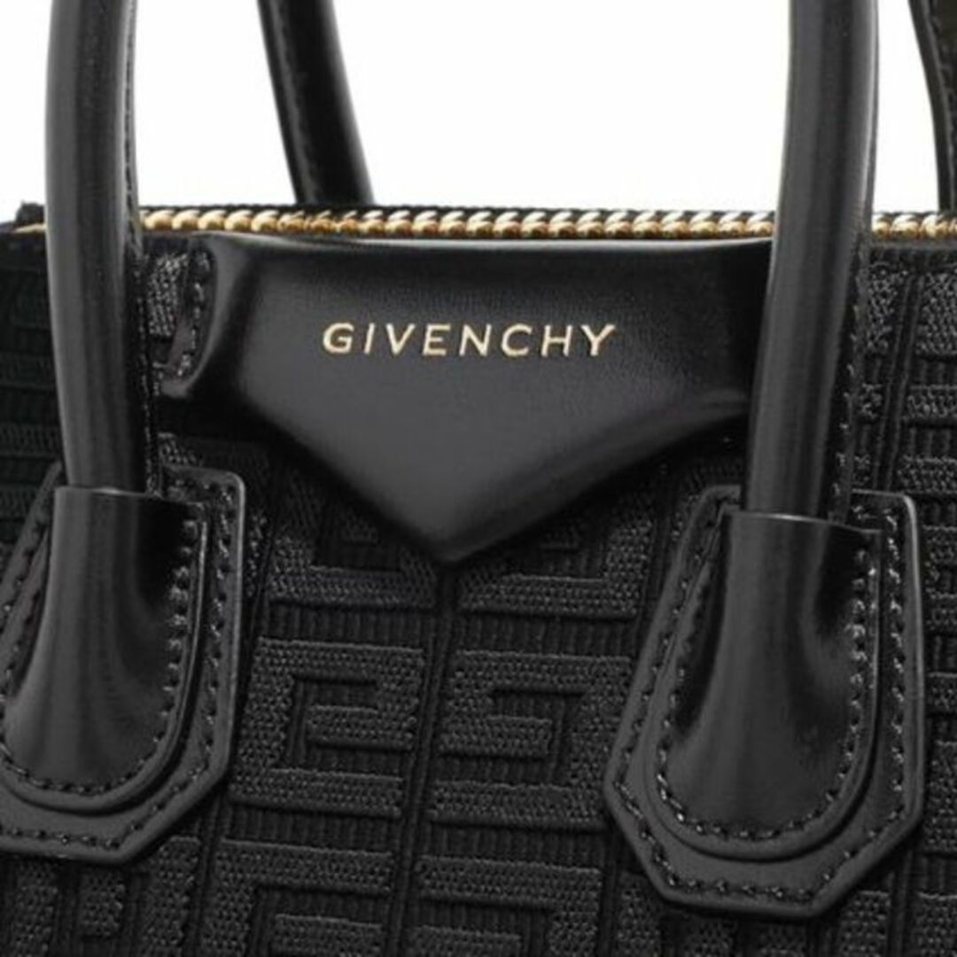 GIVENCHY(ジバンシィ)の●新品/正規品● GIVENCHY Mini Antigona  レディースのバッグ(ハンドバッグ)の商品写真