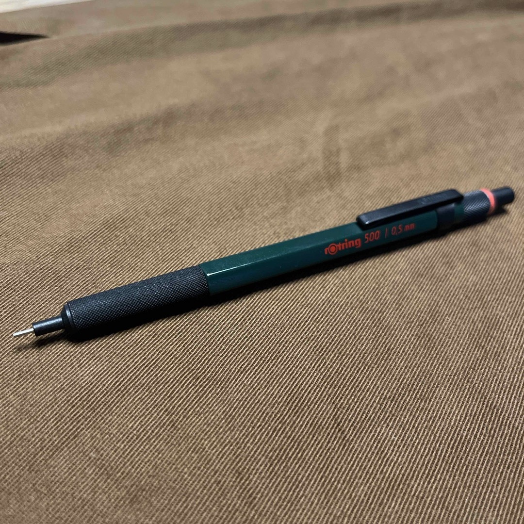 rotring(ロットリング)のロットリング500ブラック　ロットリング500グリーン　 インテリア/住まい/日用品の文房具(ペン/マーカー)の商品写真