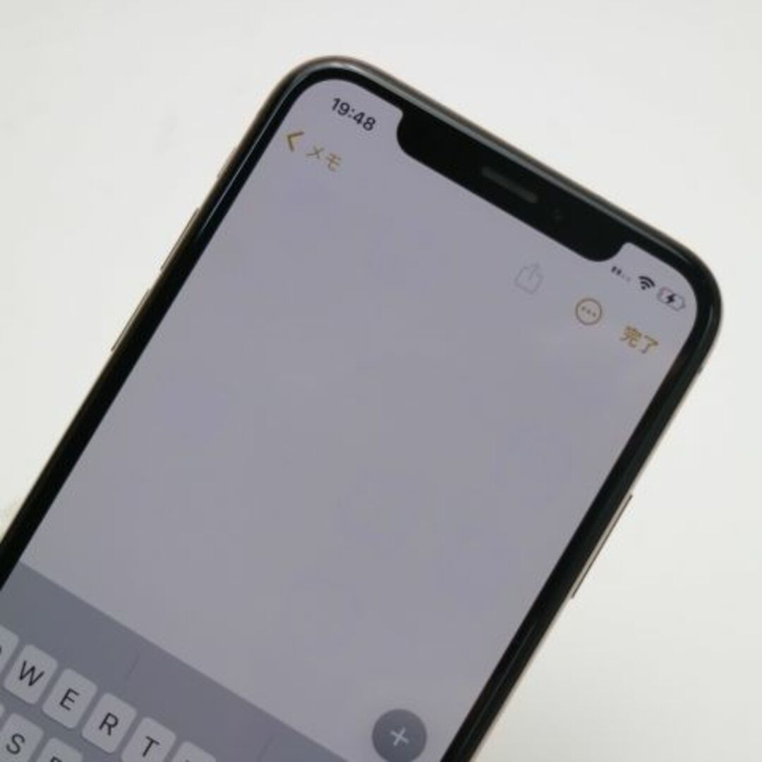 iPhone(アイフォーン)の超美品 SIMフリー iPhoneXS 64GB ゴールド 白ロム  M888 スマホ/家電/カメラのスマートフォン/携帯電話(スマートフォン本体)の商品写真