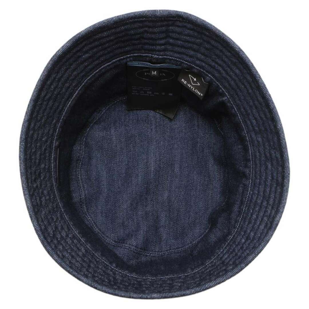 PRADA(プラダ)のプラダ バケットハット Re-Nylon デニム トライアングル ロゴ サイズM 1HC137 2DMW リバーシブル 黒 レディースの帽子(ハット)の商品写真