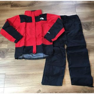 ザノースフェイス(THE NORTH FACE)のゴアテックス　レインスーツ(レインコート)