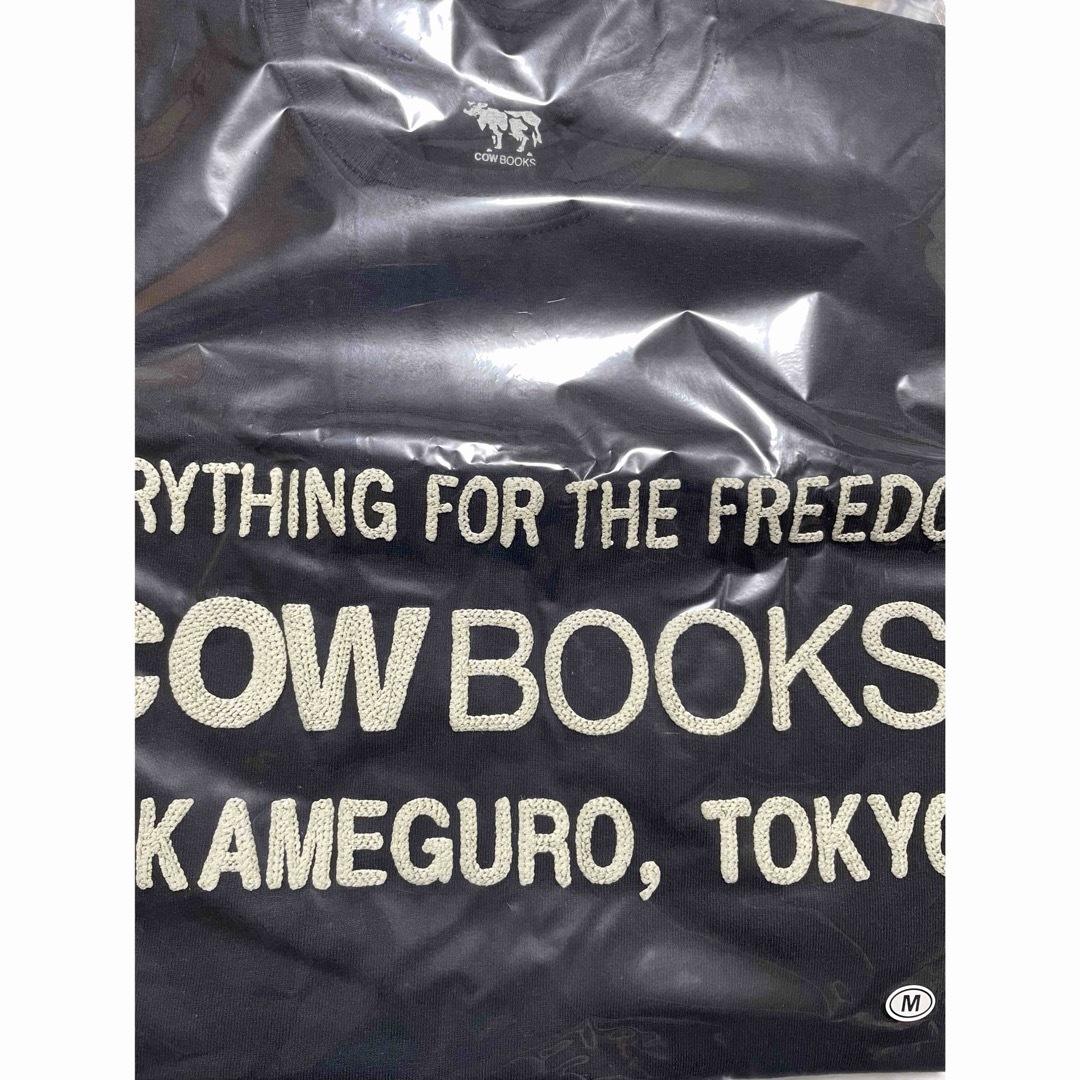 OFF-WHITE(オフホワイト)のCOW BOOKS Book Vendor T-shirts メンズのトップス(Tシャツ/カットソー(半袖/袖なし))の商品写真